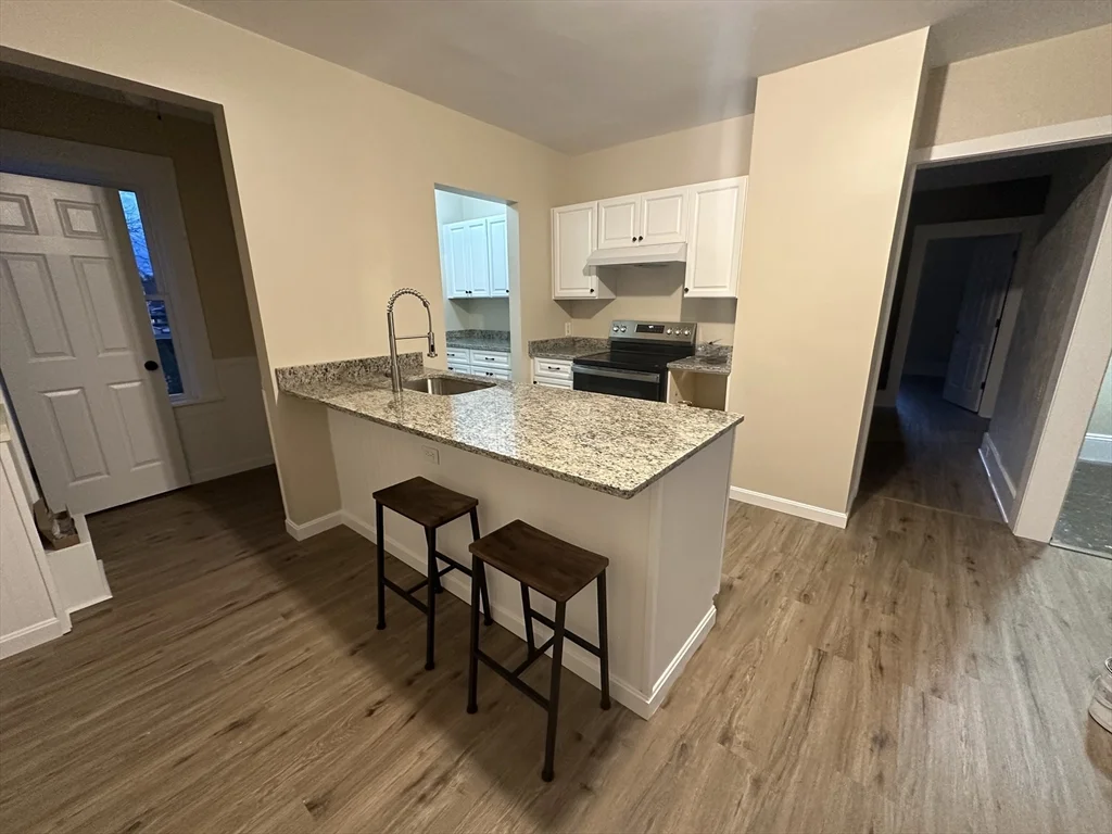 2 bed, 1 bath apartment for rent at 71 Flagg St Unit 2, Clinton