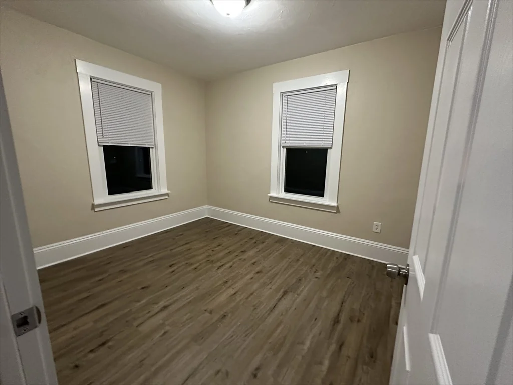 2 bed, 1 bath apartment for rent at 71 Flagg St Unit 2, Clinton — photo 7 of 13
