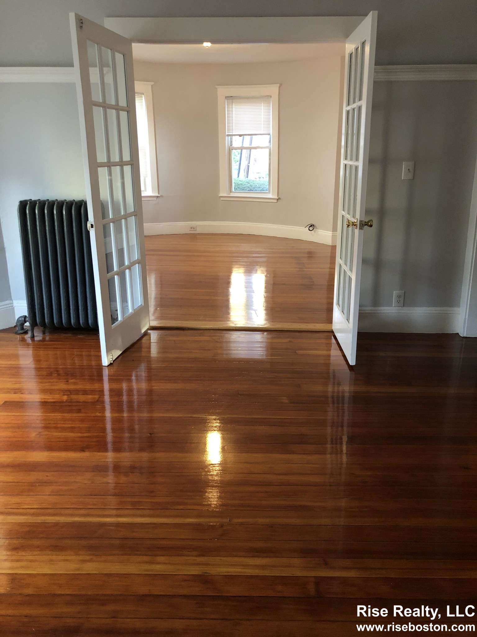 3 bed, 1 bath apartment for rent at 71 Foster St Unit 1, Brighton