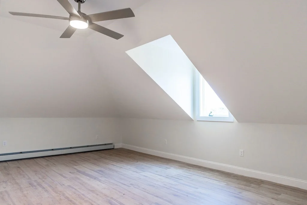 2 bed, 1 bath apartment for rent at 71 Friend St Unit 4th, Gloucester — photo 11 of 13