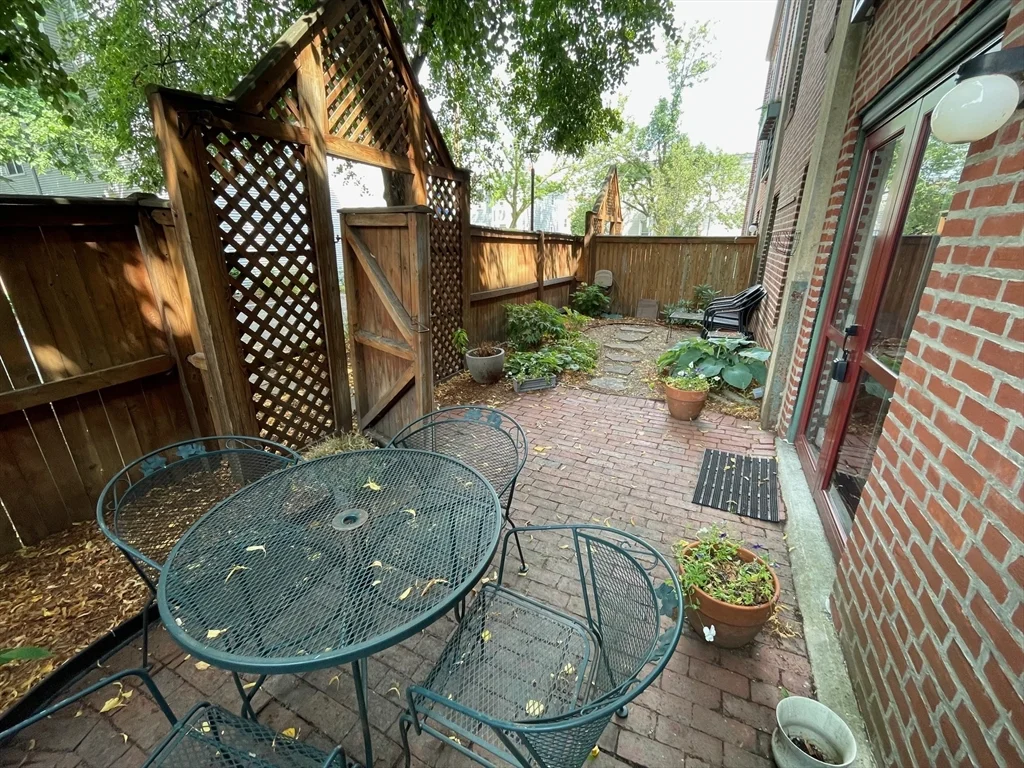 2 bed, 2 bath apartment for rent at 71 Fulkerson St Unit 102, East Cambridge — photo 3 of 17