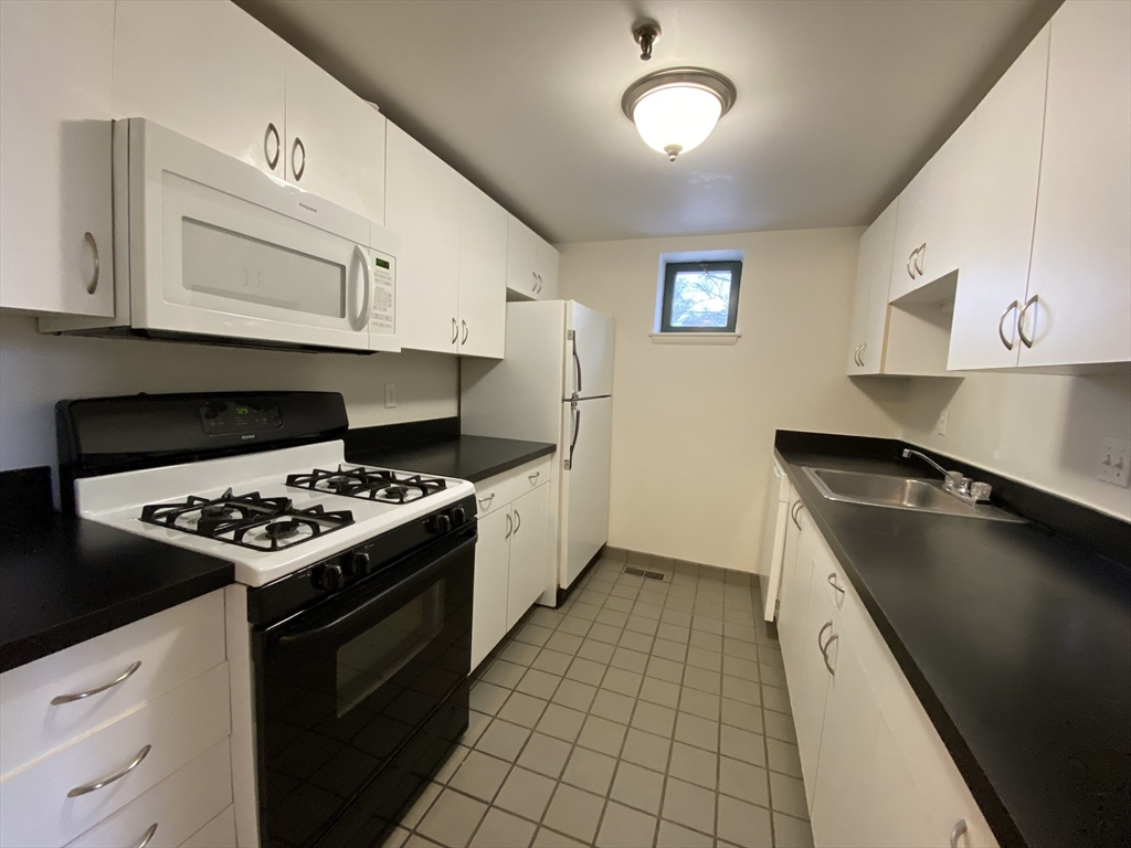2 bed, 2 bath apartment for rent at 71 Fulkerson St Unit 210, East Cambridge — photo 7 of 13
