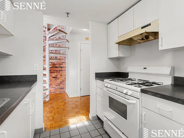 1 bed, 1 bath apartment for rent at 71 Fulkerson St Unit 305, East Cambridge — photo 3 of 24