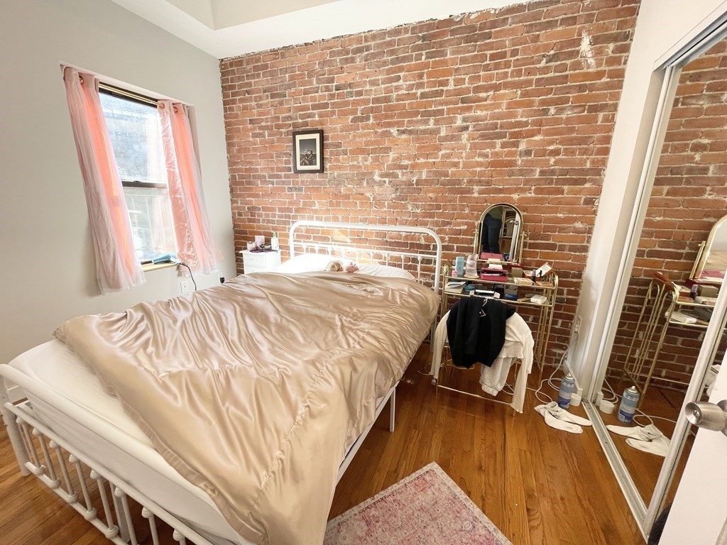 1 bed, 1 bath apartment for rent at 71 Gainsborough Unit 301, Boston — photo 5 of 6