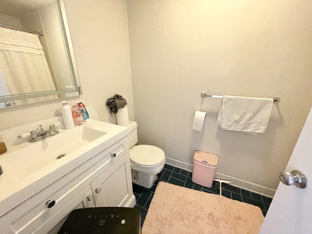 1 bed, 1 bath apartment for rent at 71 Gainsborough Unit 301, Boston — photo 6 of 6