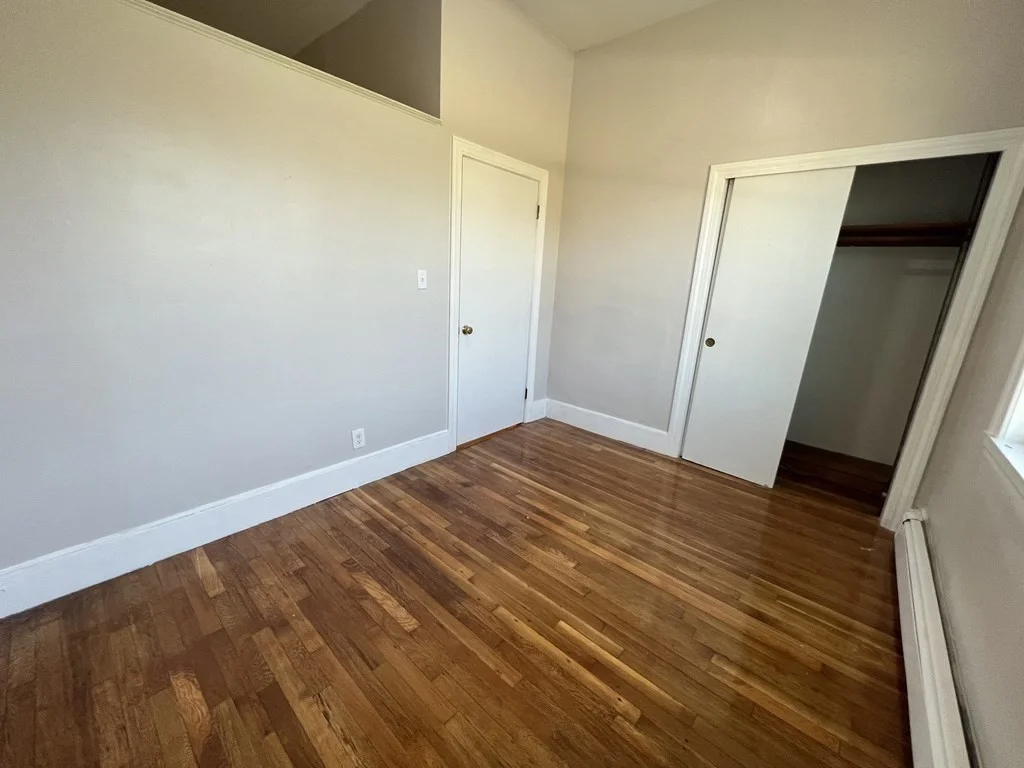 3 bed, 1 bath apartment for rent at 71 Gordon Ave Unit 1, Hyde Park — photo 10 of 14