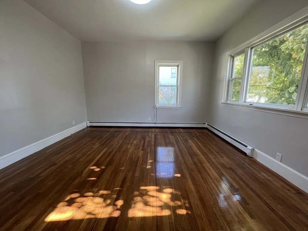 3 bed, 1 bath apartment for rent at 71 Gordon Ave Unit 1, Hyde Park — photo 3 of 14