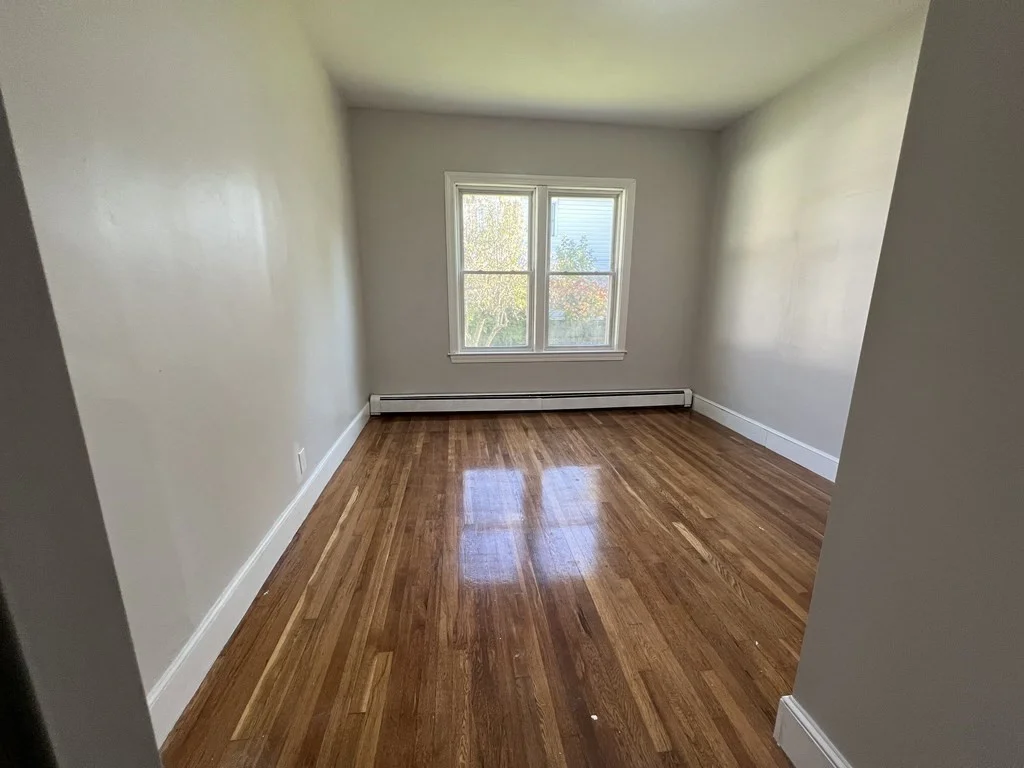 3 bed, 1 bath apartment for rent at 71 Gordon Ave Unit 1, Hyde Park — photo 7 of 14