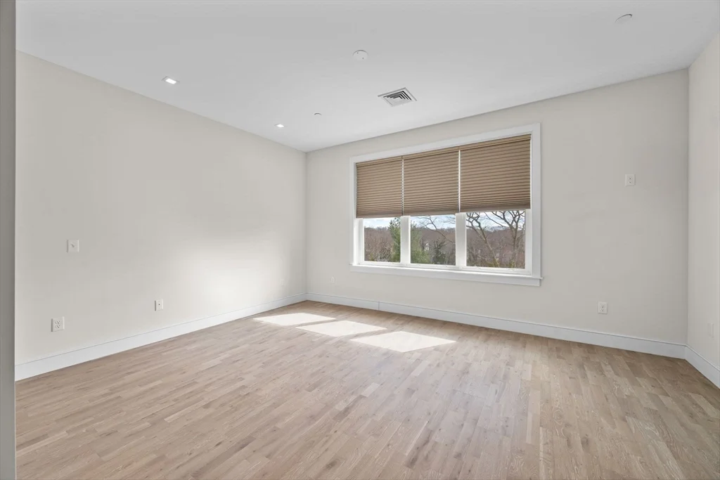 2 bed, 2 bath apartment for rent at 71 Greenwood Ave Unit 202, Swampscott — photo 26 of 39