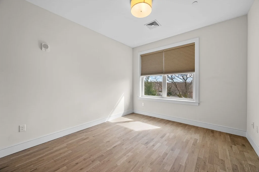 2 bed, 2 bath apartment for rent at 71 Greenwood Ave Unit 202, Swampscott — photo 30 of 39