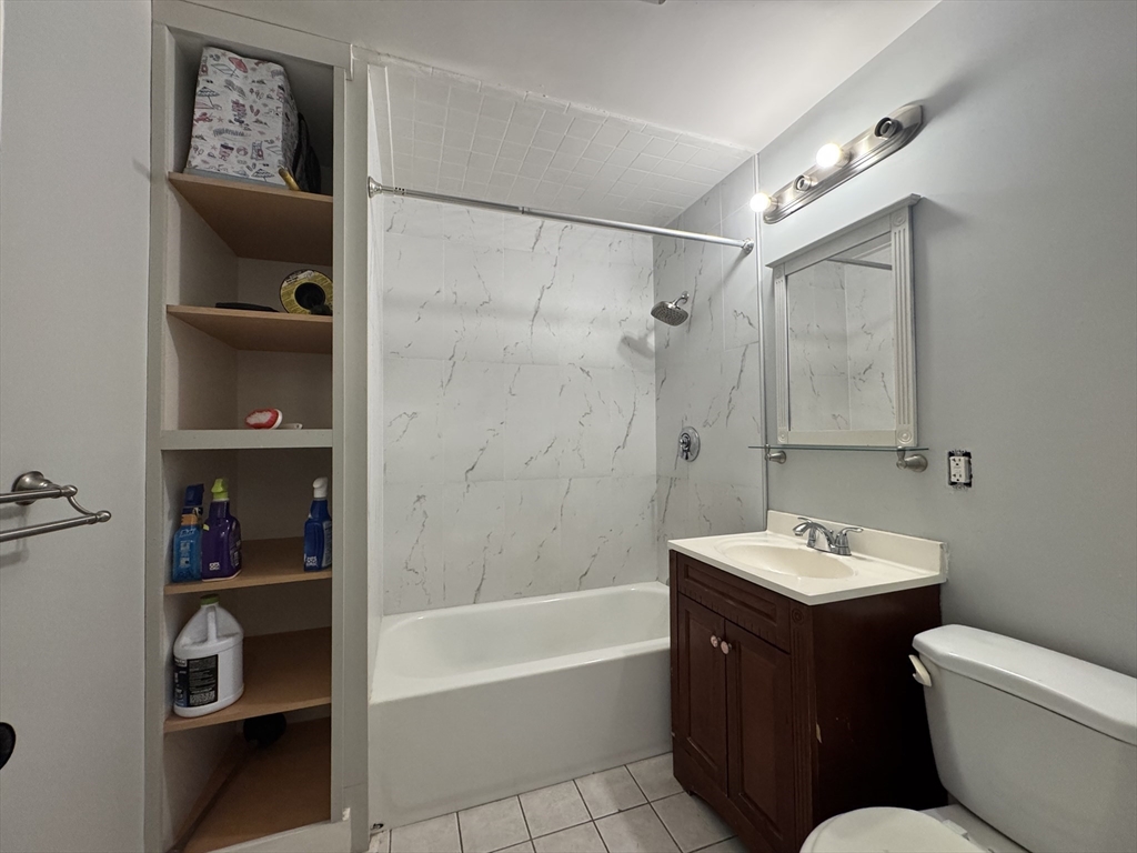 2 bed, 1 bath apartment for rent at 71 Harborview St Unit 2, Dorchester — photo 10 of 20
