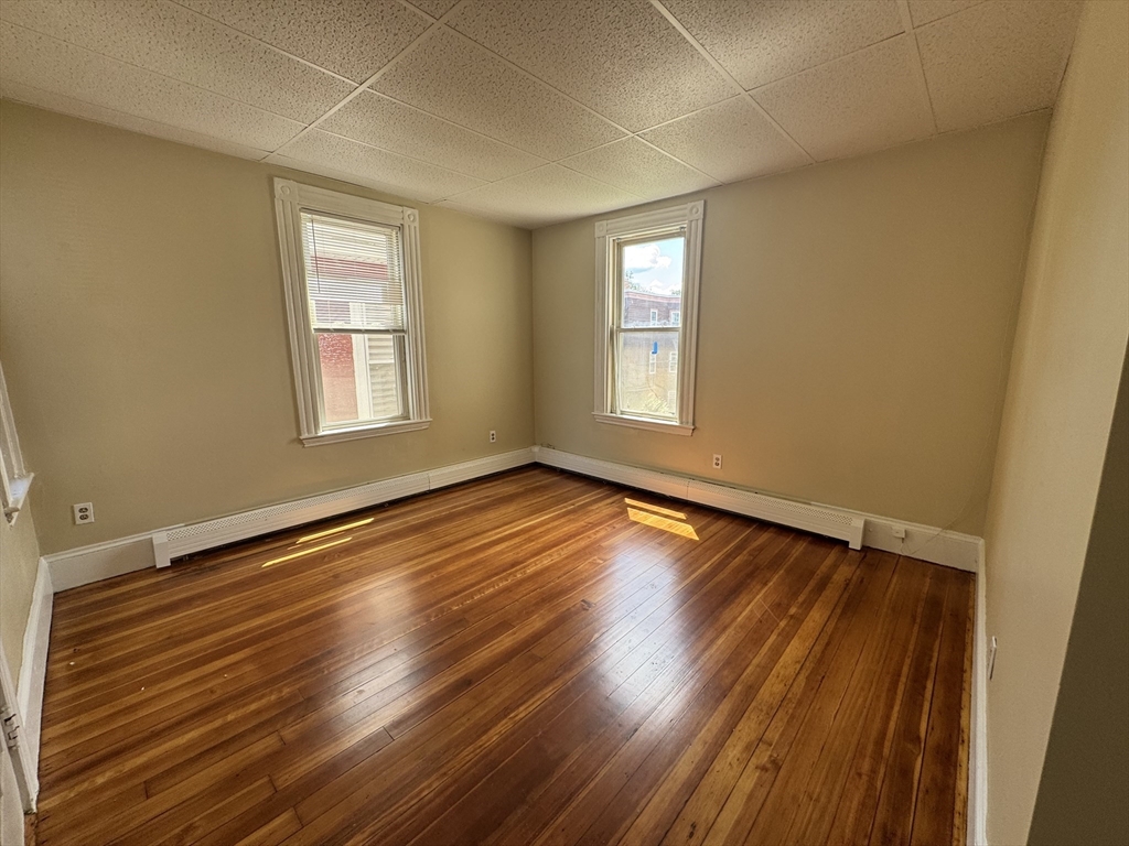2 bed, 1 bath apartment for rent at 71 Harborview St Unit 2, Dorchester — photo 11 of 20