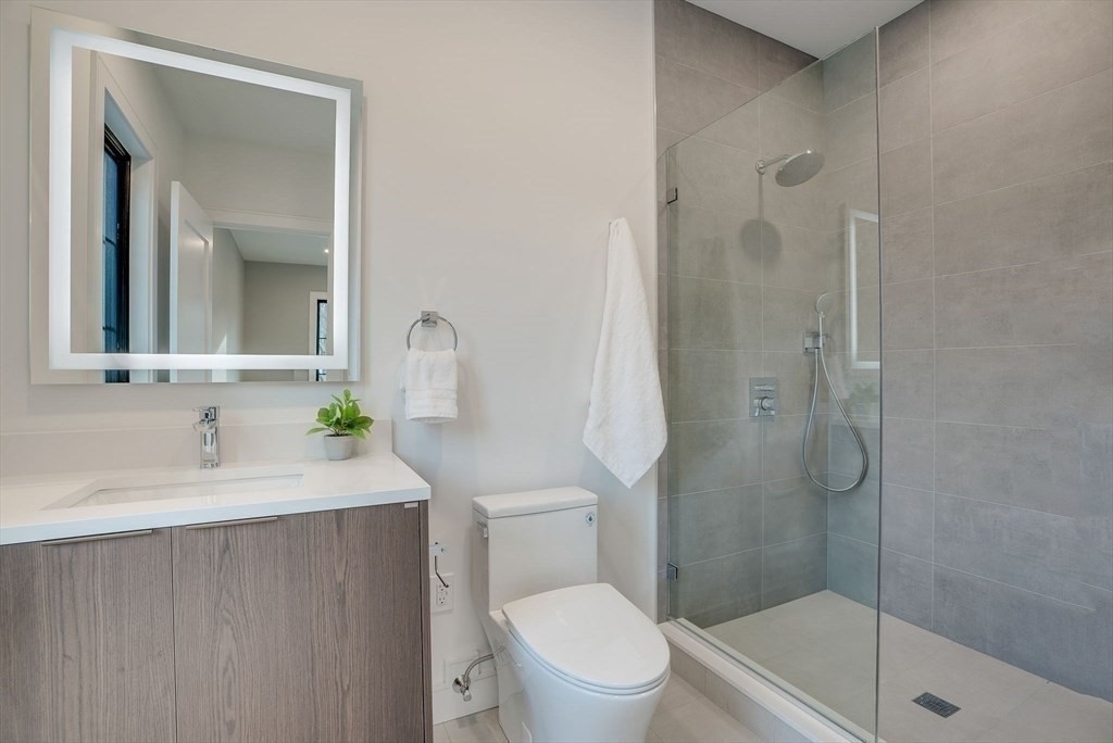 6 bed, 4+ bath apartment for rent at 71 Harwich Rd, Chestnut Hill — photo 28 of 36