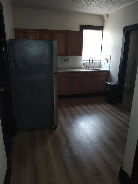 2 bed, 1 bath apartment for rent at 71 Heath St Unit 2, Jamaica Plain — photo 5 of 7