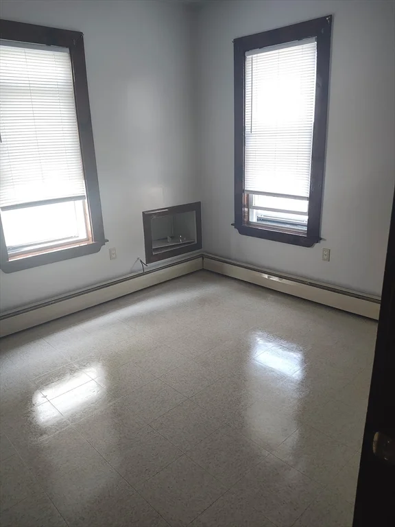 2 bed, 1 bath apartment for rent at 71 Heath St Unit 3, Jamaica Plain — photo 8 of 8