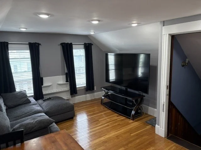 2 bed, 1 bath apartment for rent at 71 Hewlett St Unit 3, Roslindale — photo 3 of 14