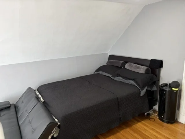 2 bed, 1 bath apartment for rent at 71 Hewlett St Unit 3, Roslindale — photo 6 of 14