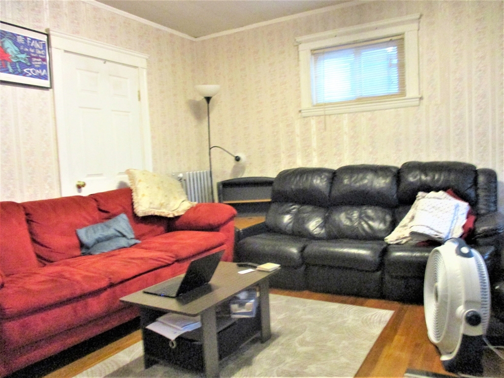 2 bed, 1 bath apartment for rent at 71 Hooker St Unit 1, Allston — photo 3 of 11