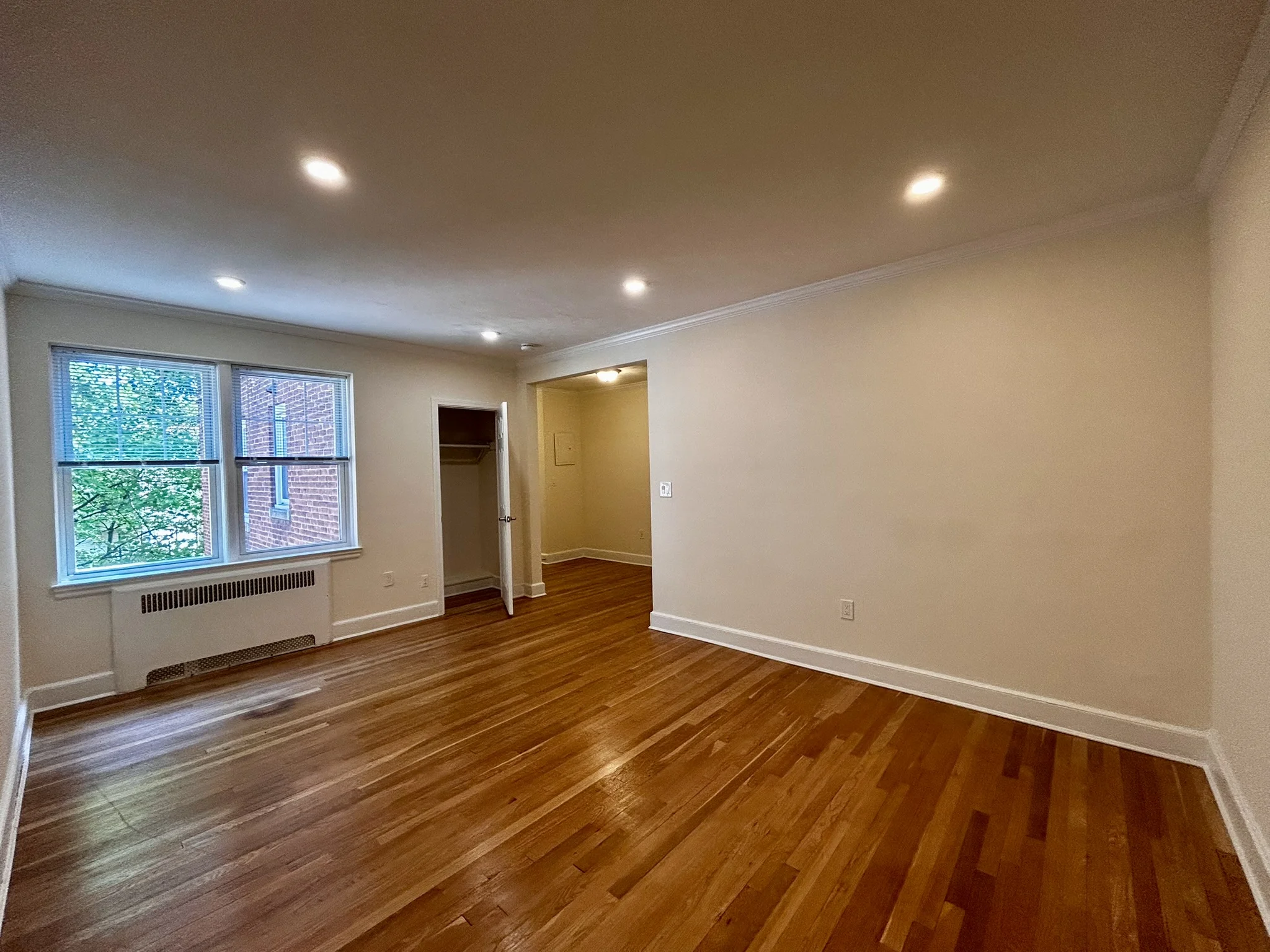 2 bed, 1 bath apartment for rent at 71 Kilsyth Rd Unit 6, Brighton — photo 3 of 8