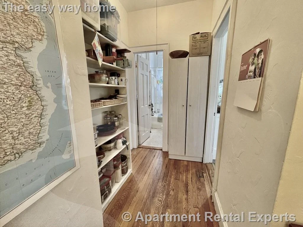 1 bed, 1 bath apartment for rent at 71 Martin St Unit 1, Harvard Square — photo 8 of 15