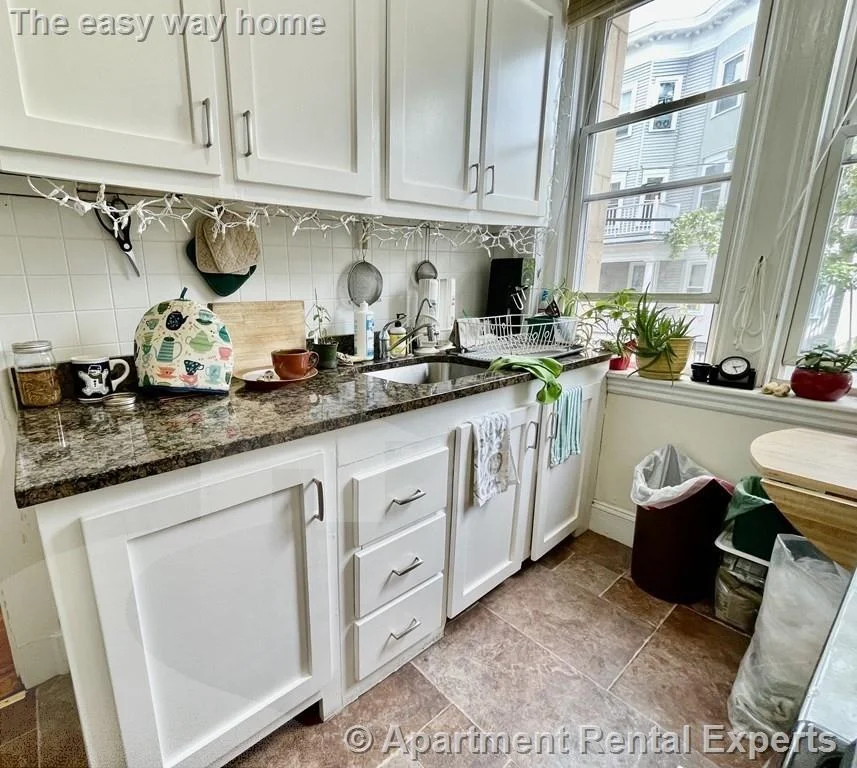 1 bed, 1 bath apartment for rent at 71 Martin St Unit 1, Harvard Square — photo 2 of 15