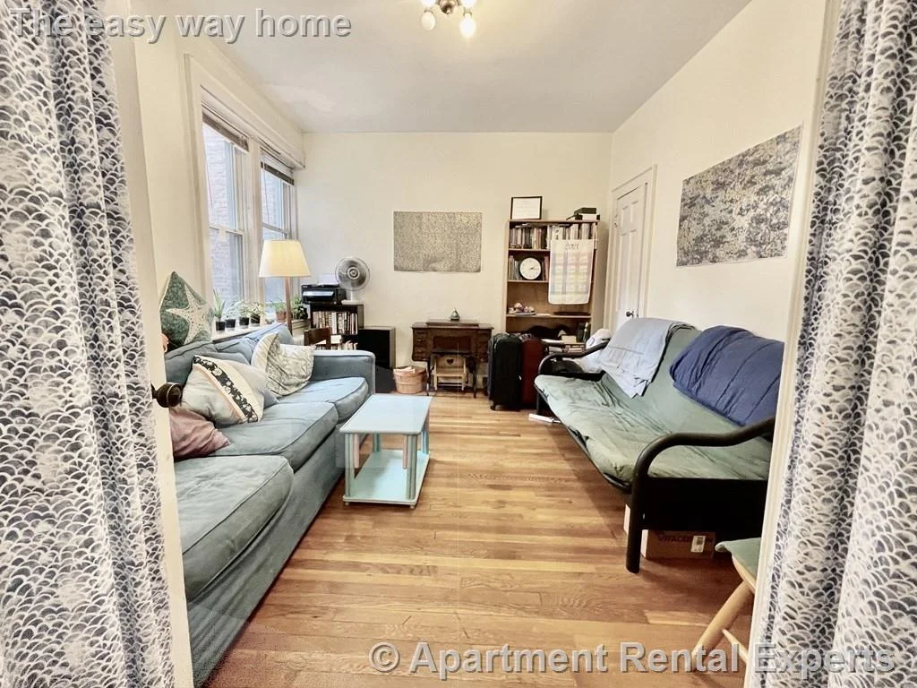 1 bed, 1 bath apartment for rent at 71 Martin St Unit 1, Harvard Square