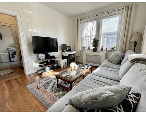 1 bed, 1 bath apartment for rent at 71 Martin St Unit 2, Neighborhood Nine — photo 2 of 12