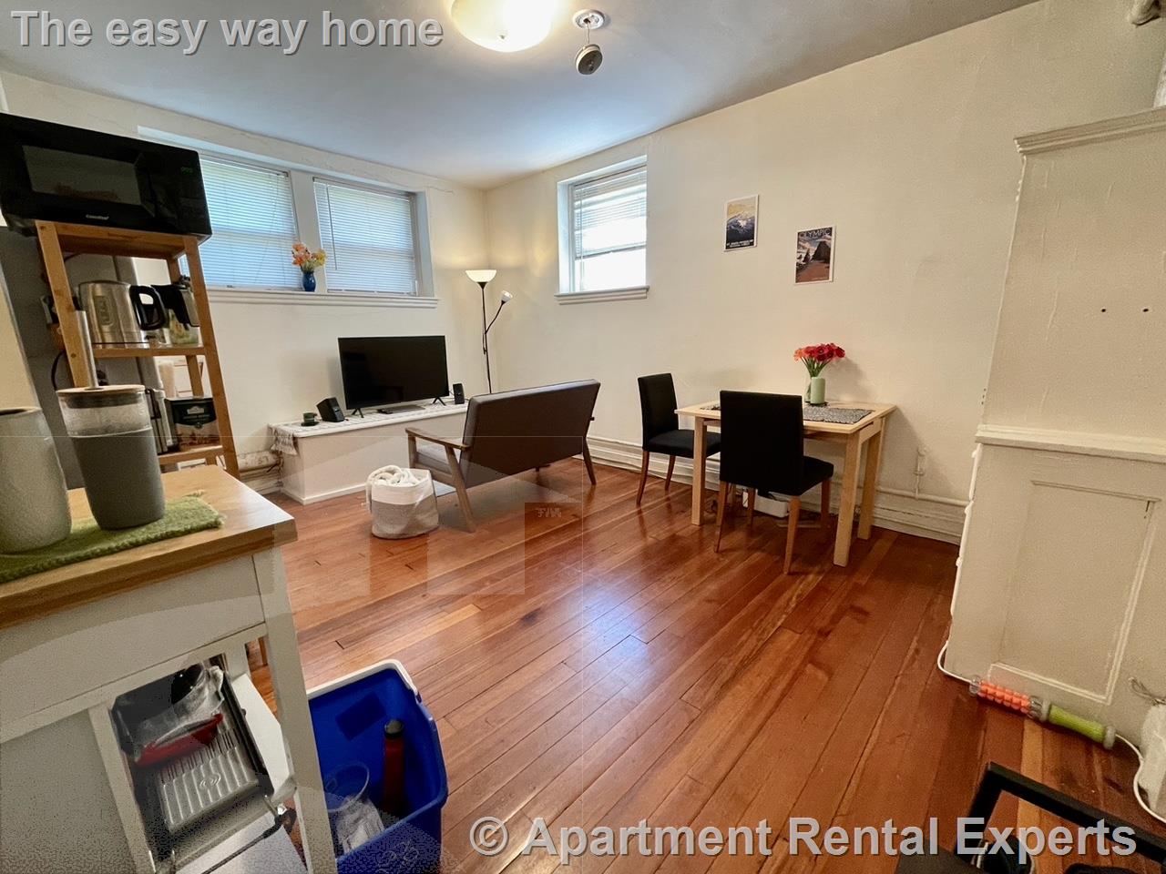 1 bed, 1 bath apartment for rent at 71 Martin St Unit 2B, Porter Square