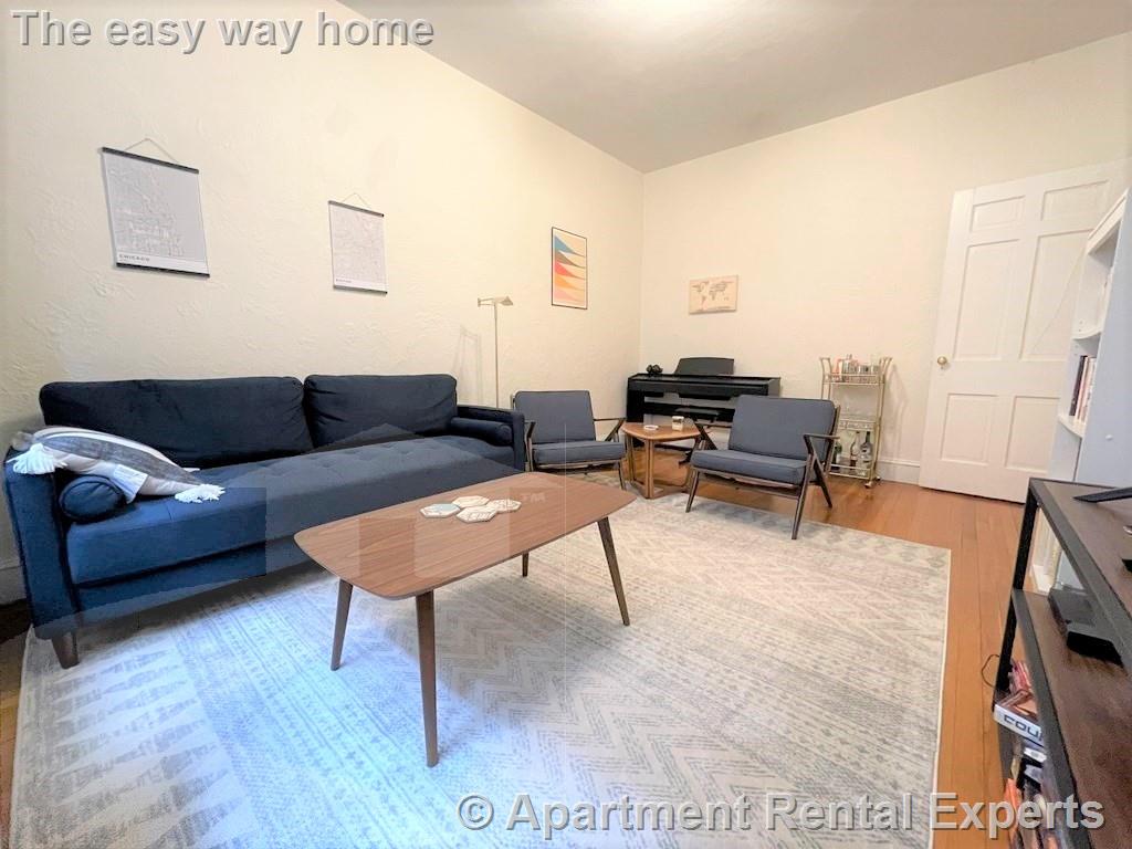 1 bed, 1 bath apartment for rent at 71 Martin St Unit 3, Harvard Square — photo 2 of 18