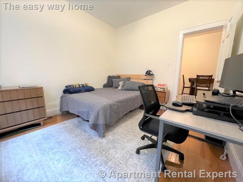 1 bed, 1 bath apartment for rent at 71 Martin St Unit 3, Harvard Square — photo 8 of 18
