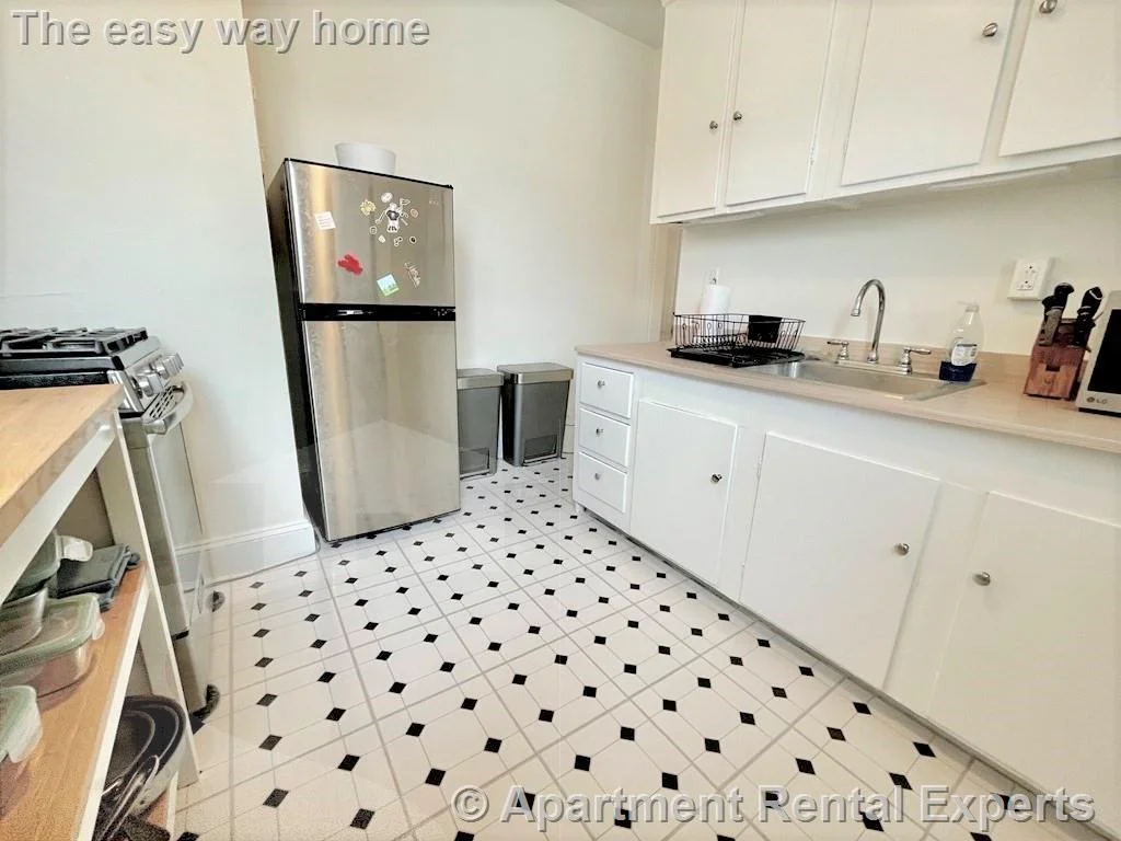 1 bed, 1 bath apartment for rent at 71 Martin St Unit 43, Harvard Square — photo 8 of 13
