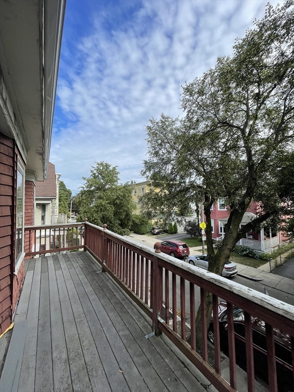 3 bed, 1 bath apartment for rent at 71 Mayfield Unit 2, Dorchester — photo 10 of 33