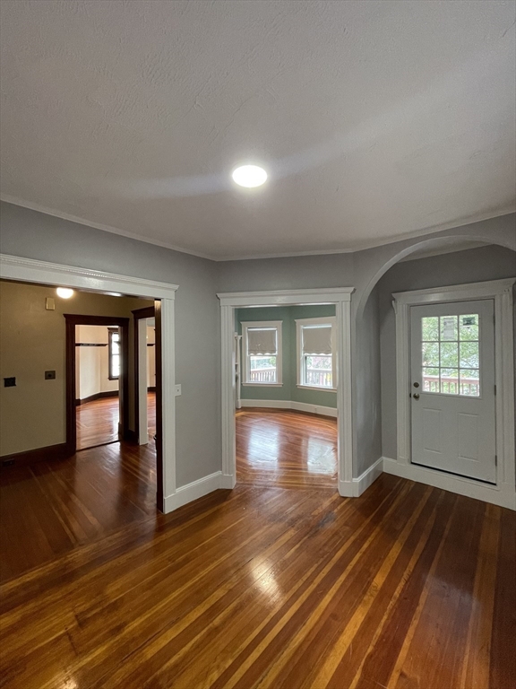 3 bed, 1 bath apartment for rent at 71 Mayfield Unit 2, Dorchester — photo 9 of 33