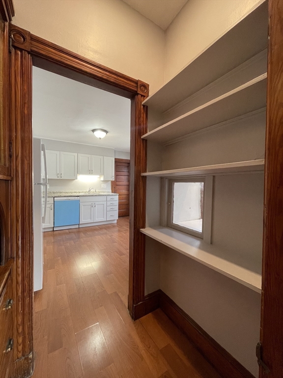 3 bed, 1 bath apartment for rent at 71 Mayfield Unit 2, Dorchester — photo 13 of 33