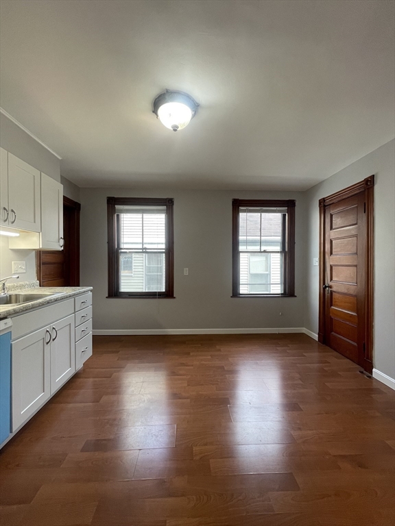 3 bed, 1 bath apartment for rent at 71 Mayfield Unit 2, Dorchester — photo 19 of 33