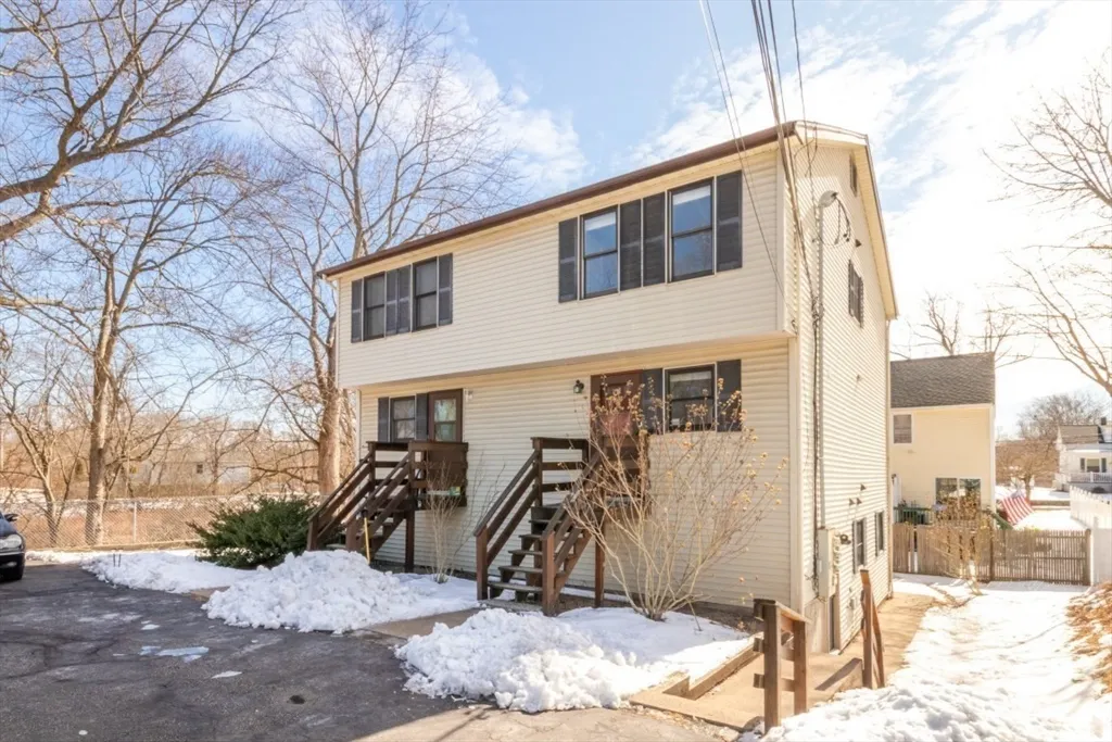 2 bed, 1 bath apartment for rent at 71 Norton St Unit 3, South Attleboro — photo 20 of 23