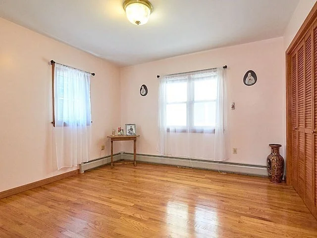 4 bed, 1 bath apartment for rent at 71 Oak St, Union Square — photo 14 of 18