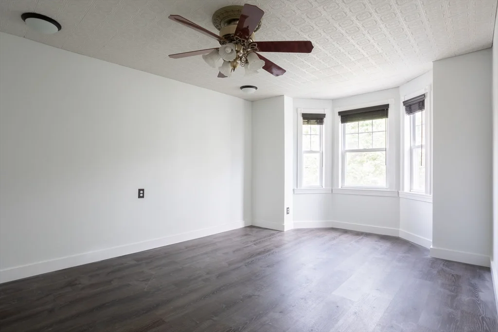 4 bed, 1 bath apartment for rent at 71 Old Harbor St Unit 2, South Boston — photo 10 of 20