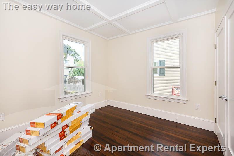 4 bed, 2 bath apartment for rent at 71 Orchard St, Malden — photo 7 of 21