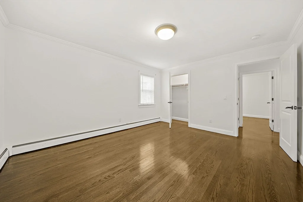 2 bed, 1 bath apartment for rent at 71 Oxford Ave Unit 3, Strawberry Hill — photo 10 of 16