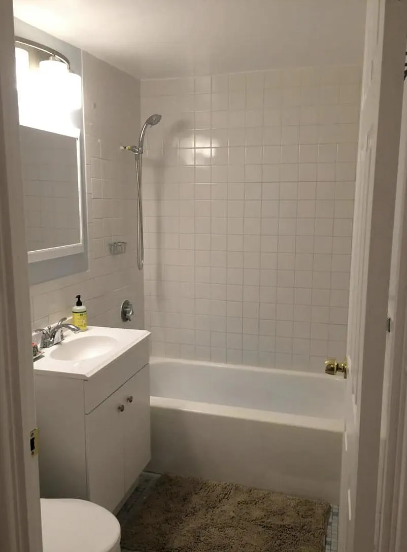 2 bed, 1 bath apartment for rent at 71 Oxford Ave Unit B, Strawberry Hill — photo 12 of 12