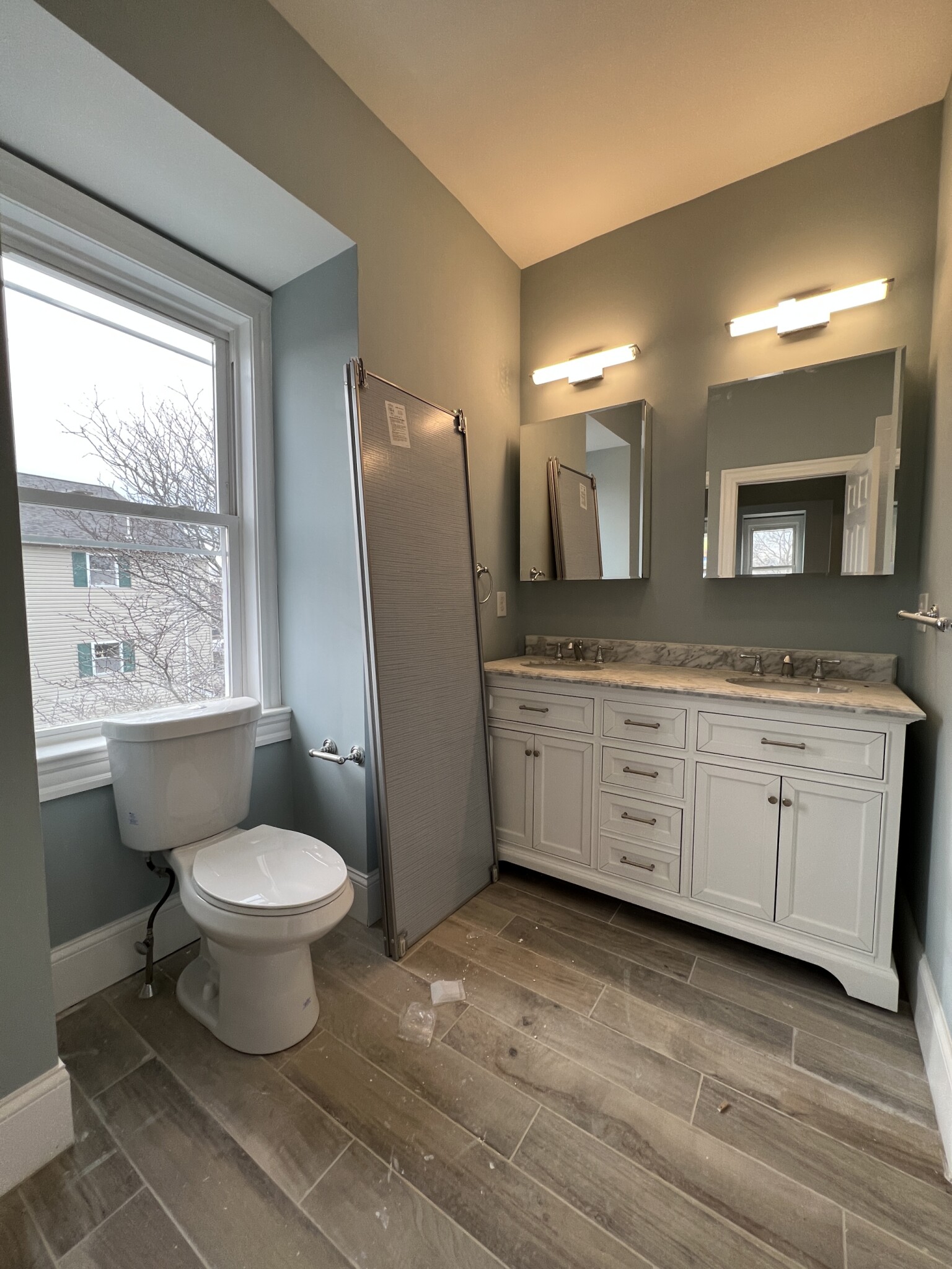 2.5 bed, 2 bath apartment for rent at 71 Pearl St Unit 03, East Somerville — photo 13 of 24