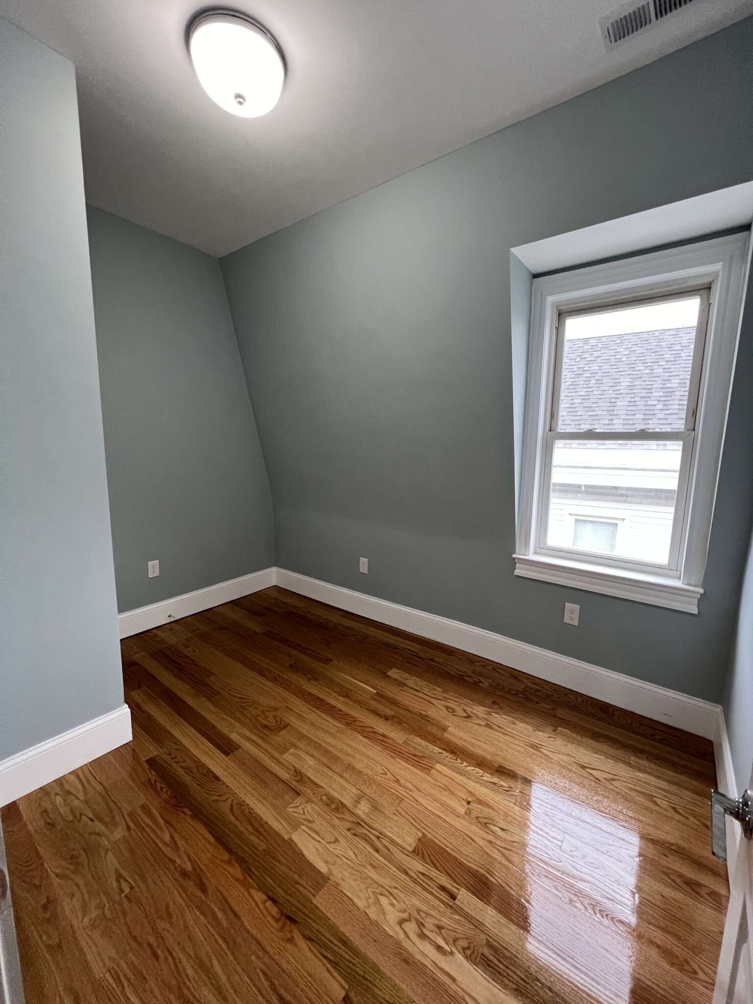 2.5 bed, 2 bath apartment for rent at 71 Pearl St Unit 03, East Somerville — photo 21 of 24