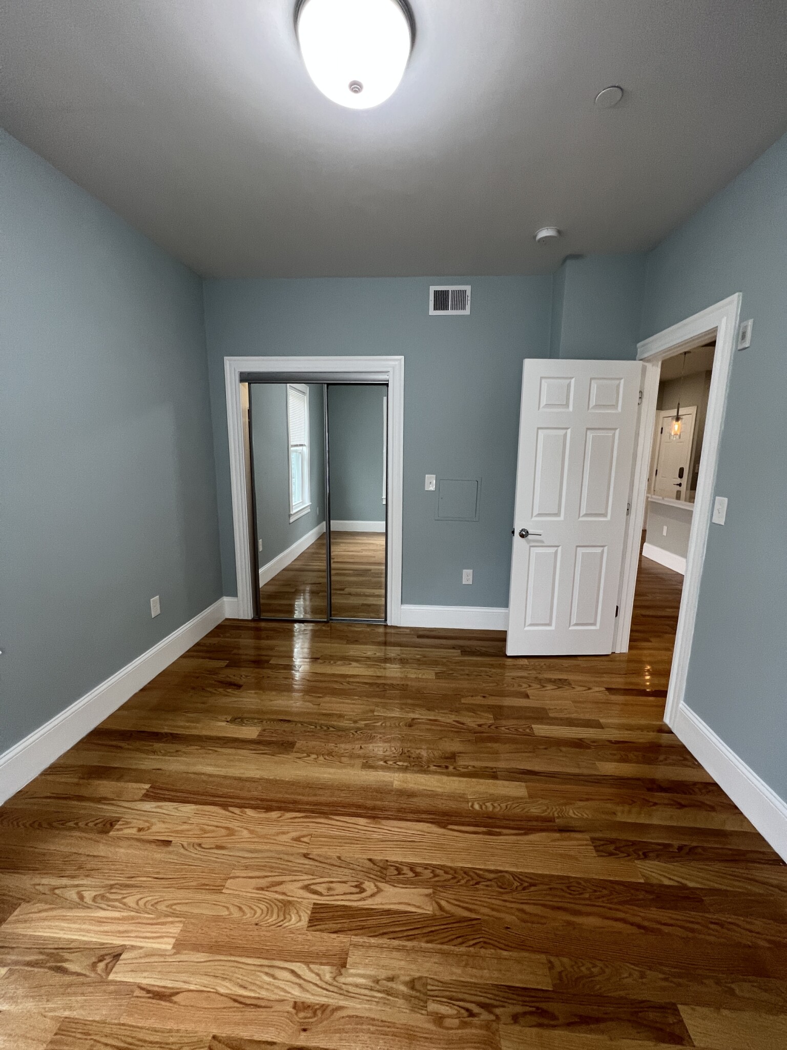 2.5 bed, 2 bath apartment for rent at 71 Pearl St Unit 2, East Somerville — photo 33 of 41