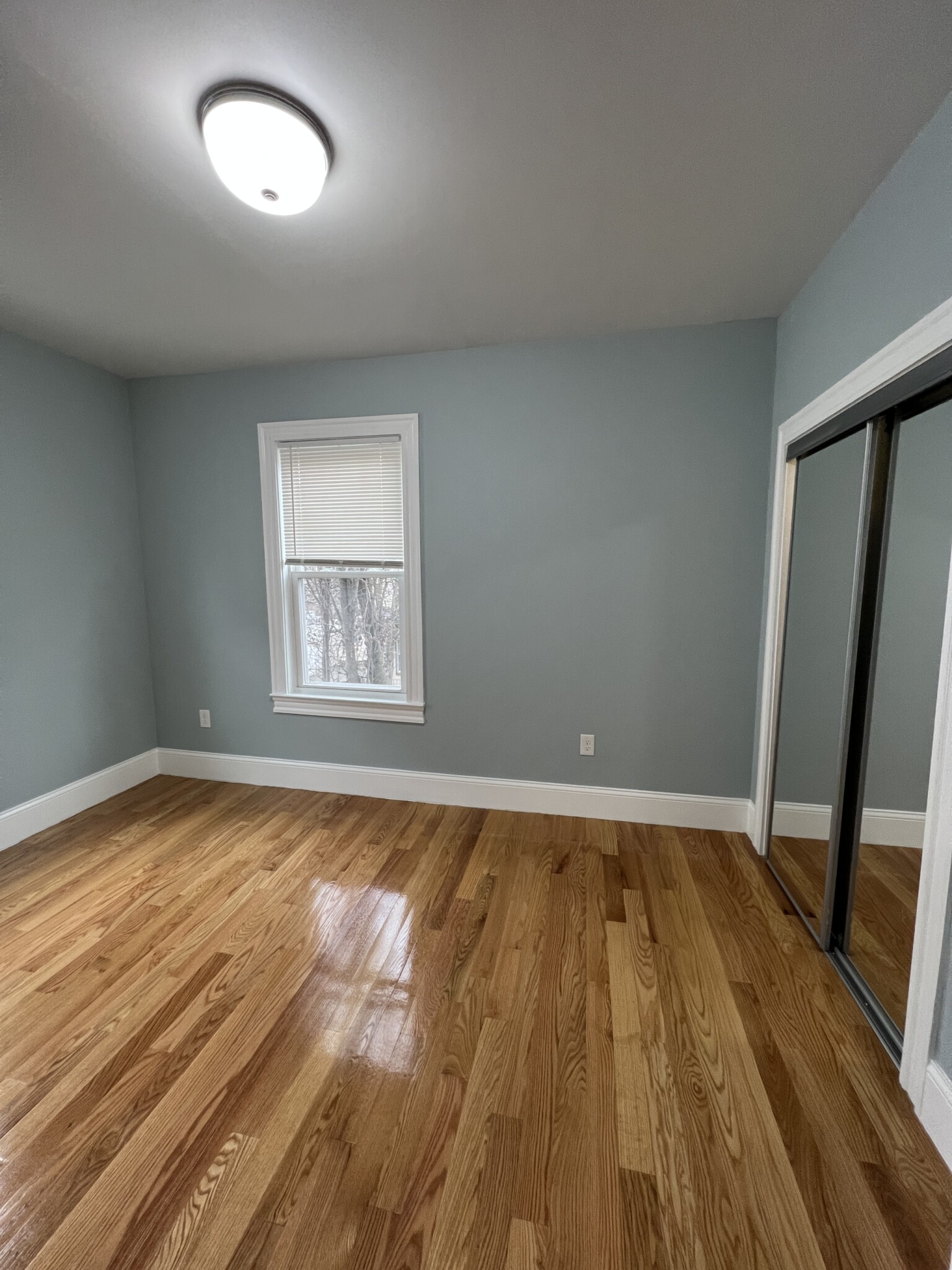 2.5 bed, 2 bath apartment for rent at 71 Pearl St Unit 2, East Somerville — photo 31 of 41