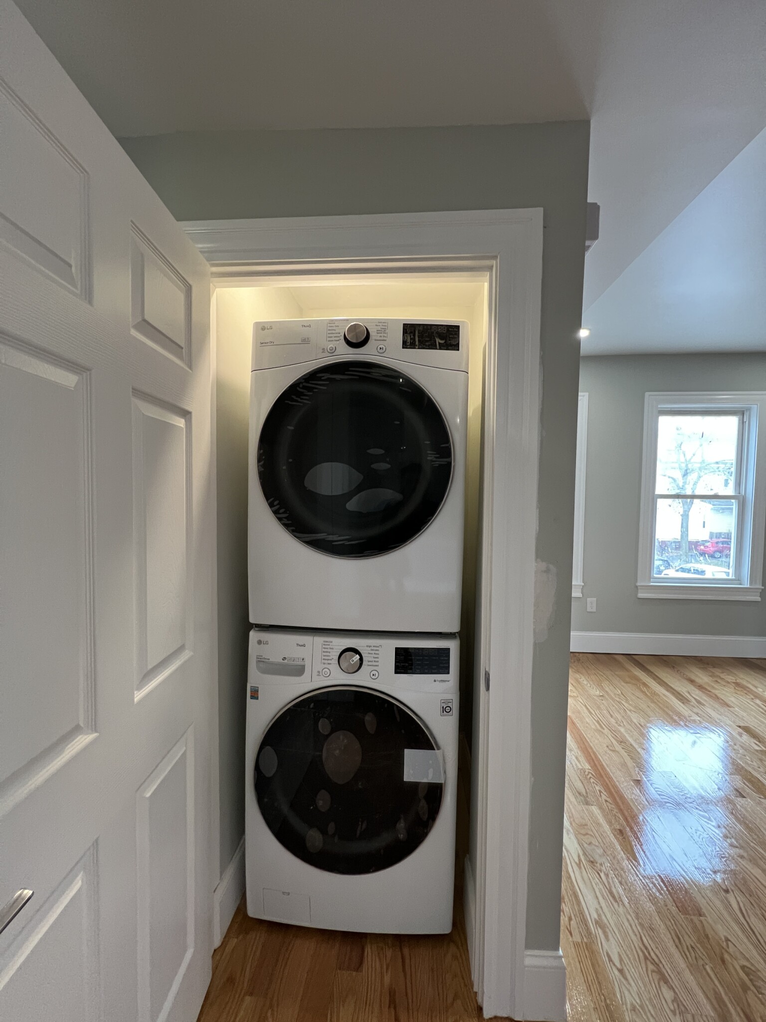 2.5 bed, 2 bath apartment for rent at 71 Pearl St Unit 2, East Somerville — photo 10 of 41