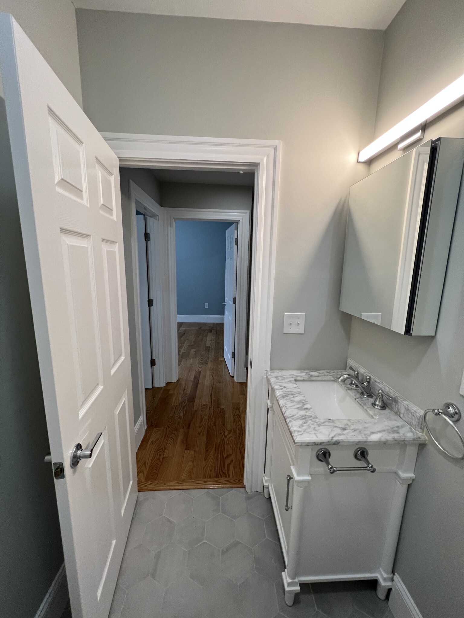 2.5 bed, 2 bath apartment for rent at 71 Pearl St Unit 2, East Somerville — photo 28 of 41