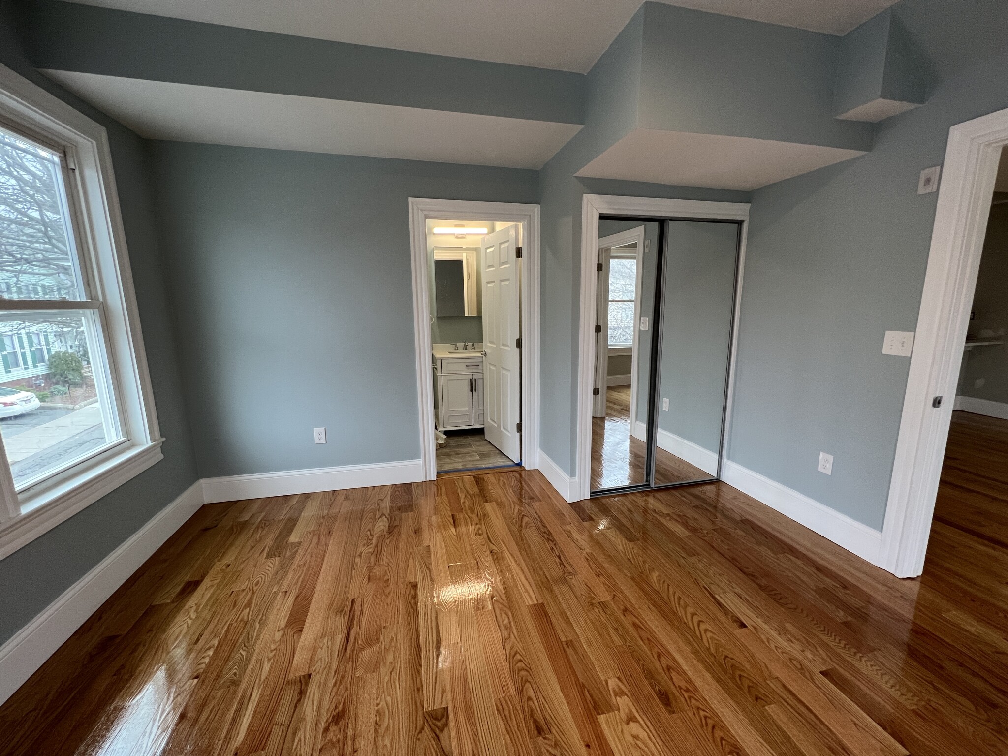 2.5 bed, 2 bath apartment for rent at 71 Pearl St Unit 2, East Somerville — photo 8 of 41