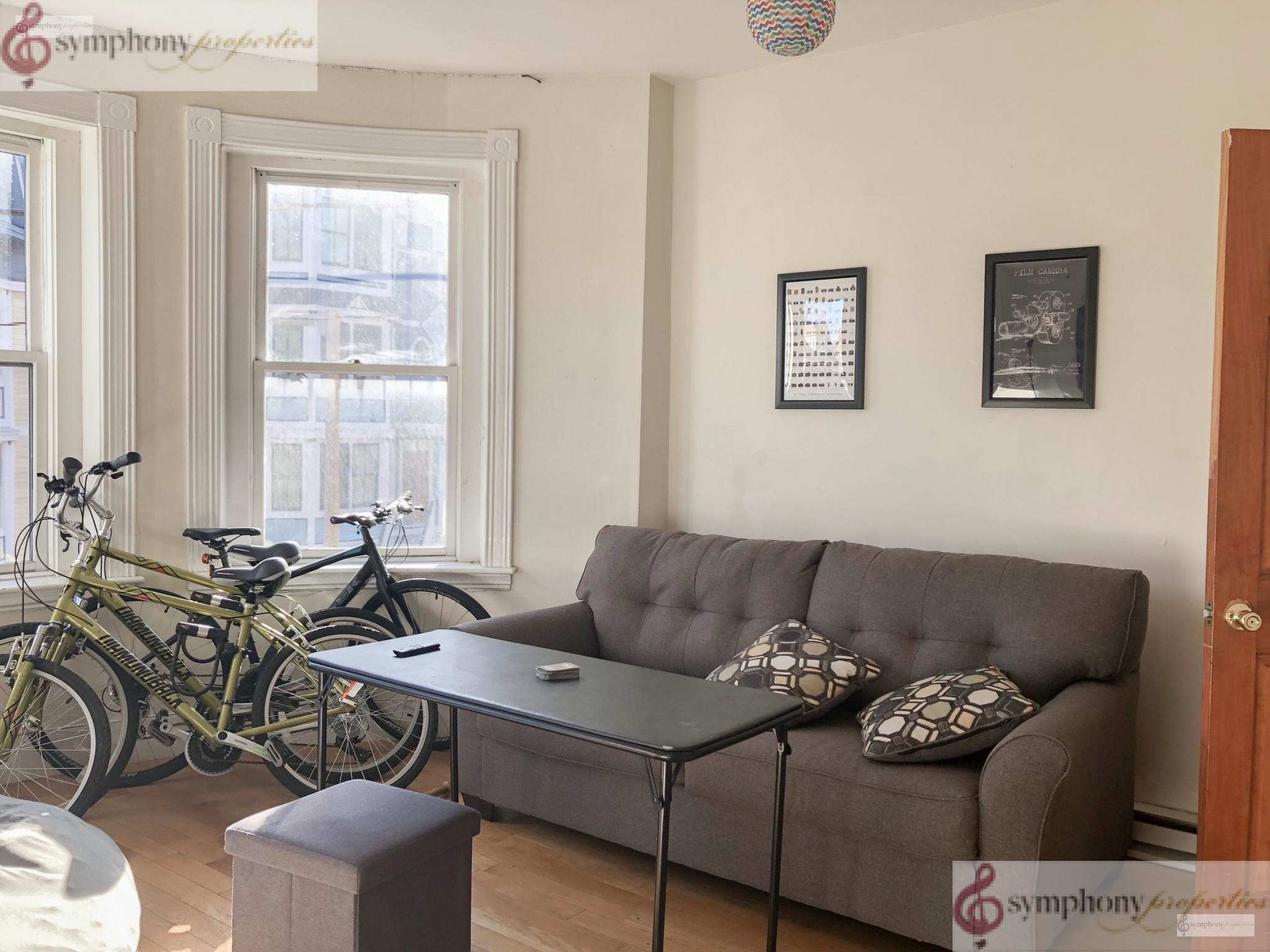 4 bed, 1 bath apartment for rent at 71 Pontiac St Unit 1A, Mission Hill — photo 4 of 15