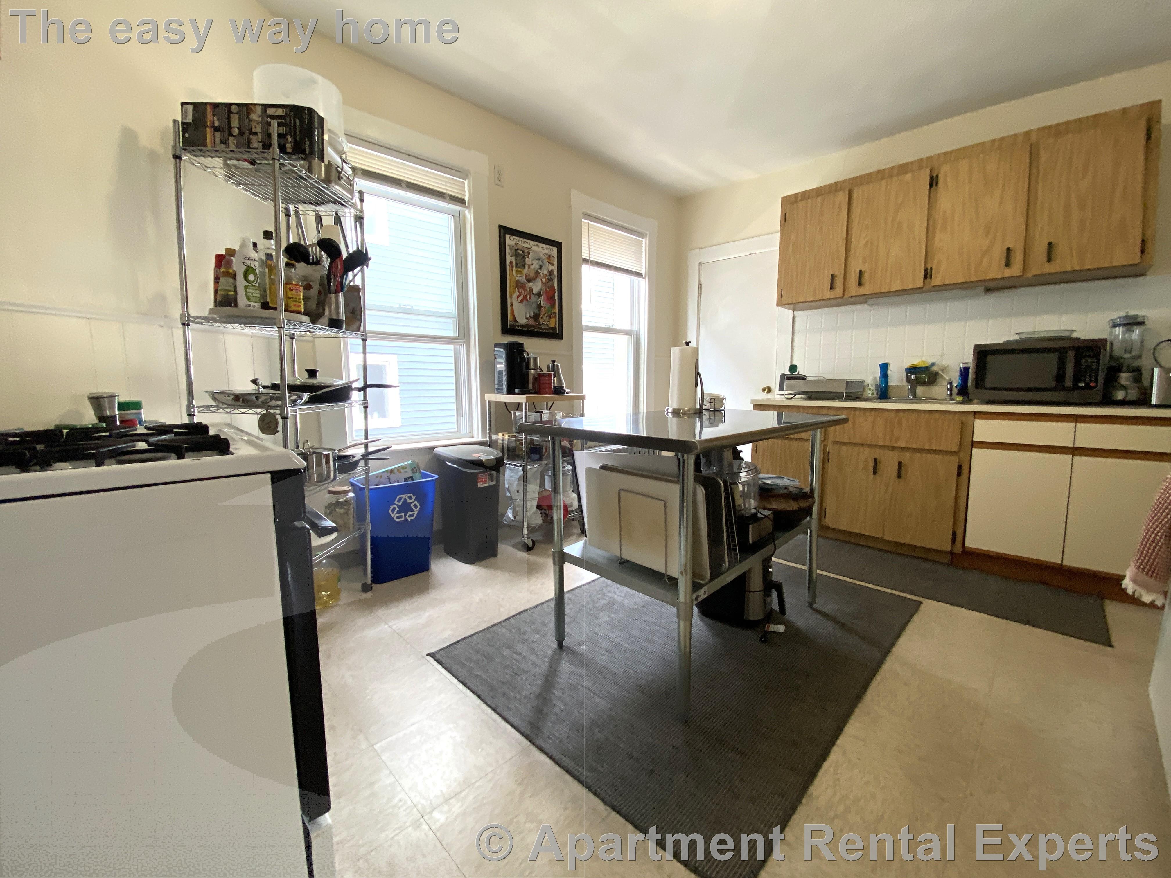 2 bed, 1 bath apartment for rent at 71 Porter St Unit 2, East Cambridge — photo 4 of 10